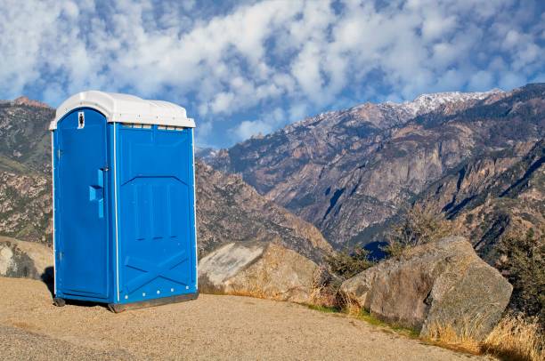 Best High-end porta potty rental  in Rossville, KS