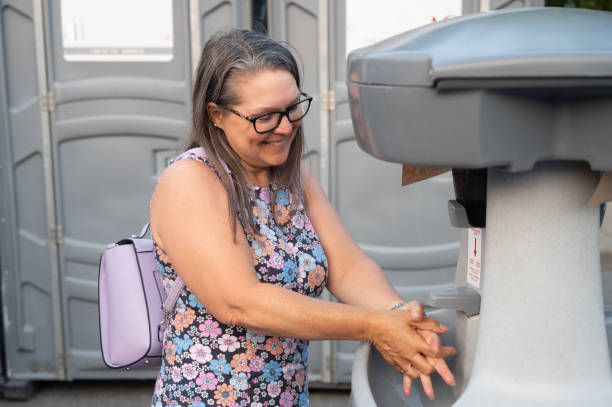 Portable restroom solutions in Rossville, KS